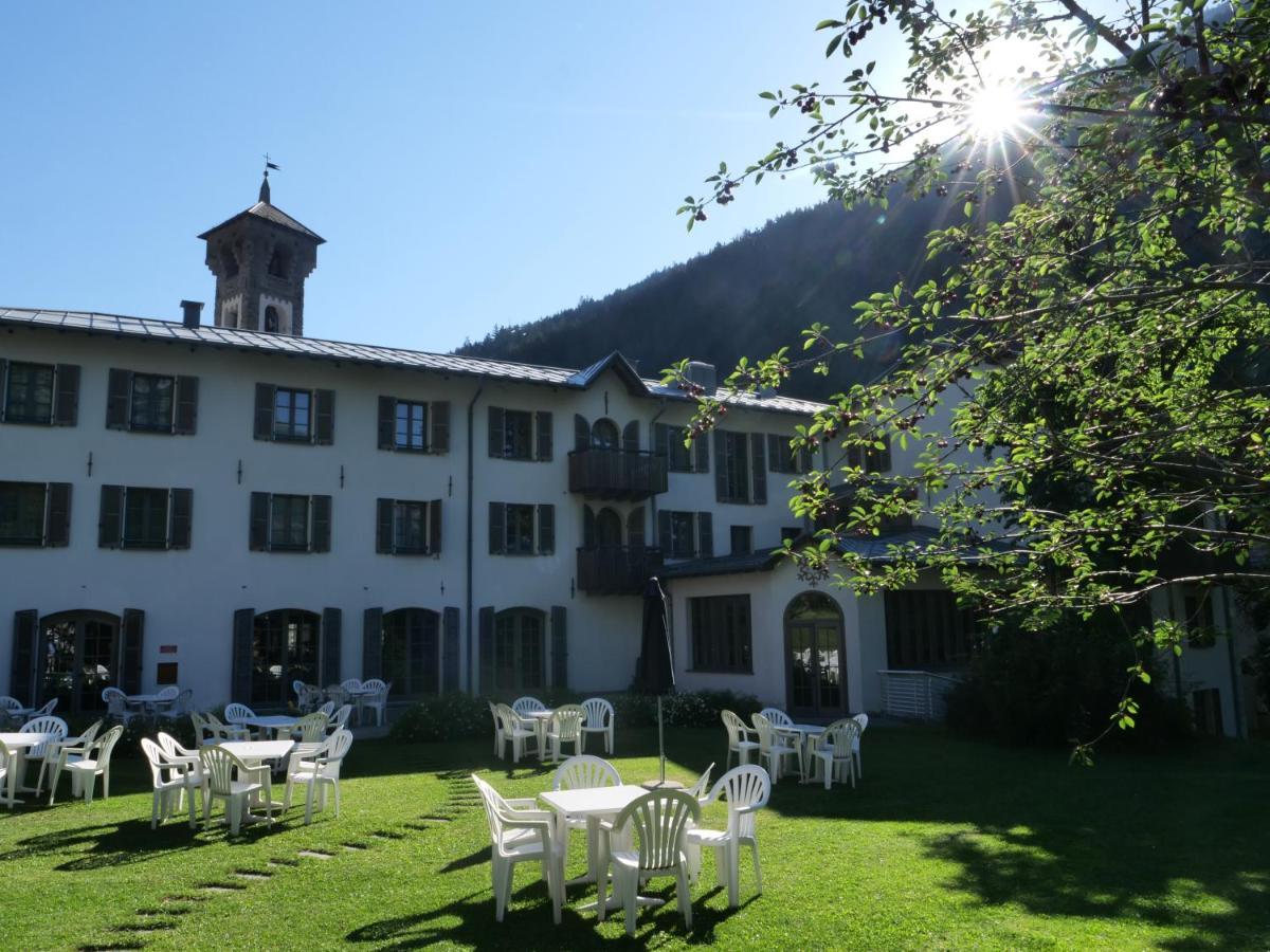 Hotel Cepina Albergo Incantato Valdisotto Exterior foto